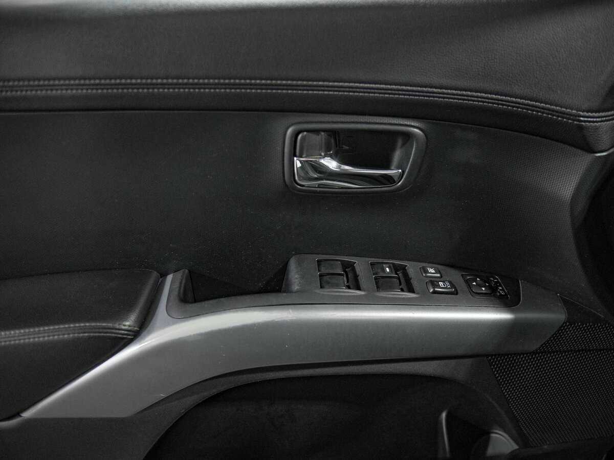 Купить Mitsubishi Outlander, 2010, 205 201 км, фото №13
