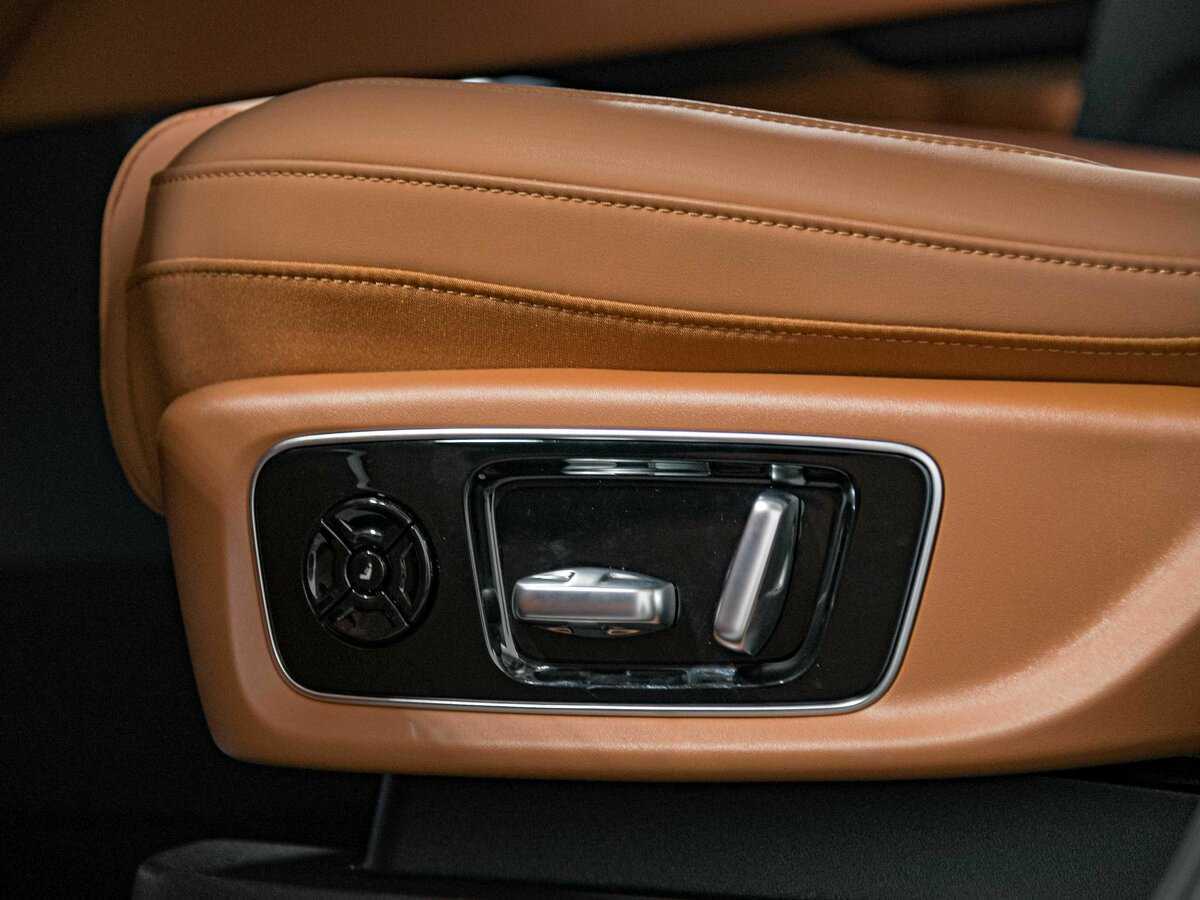 Купить LiXiang L9 52.3 kWh, 2024, 76 км, фото №15