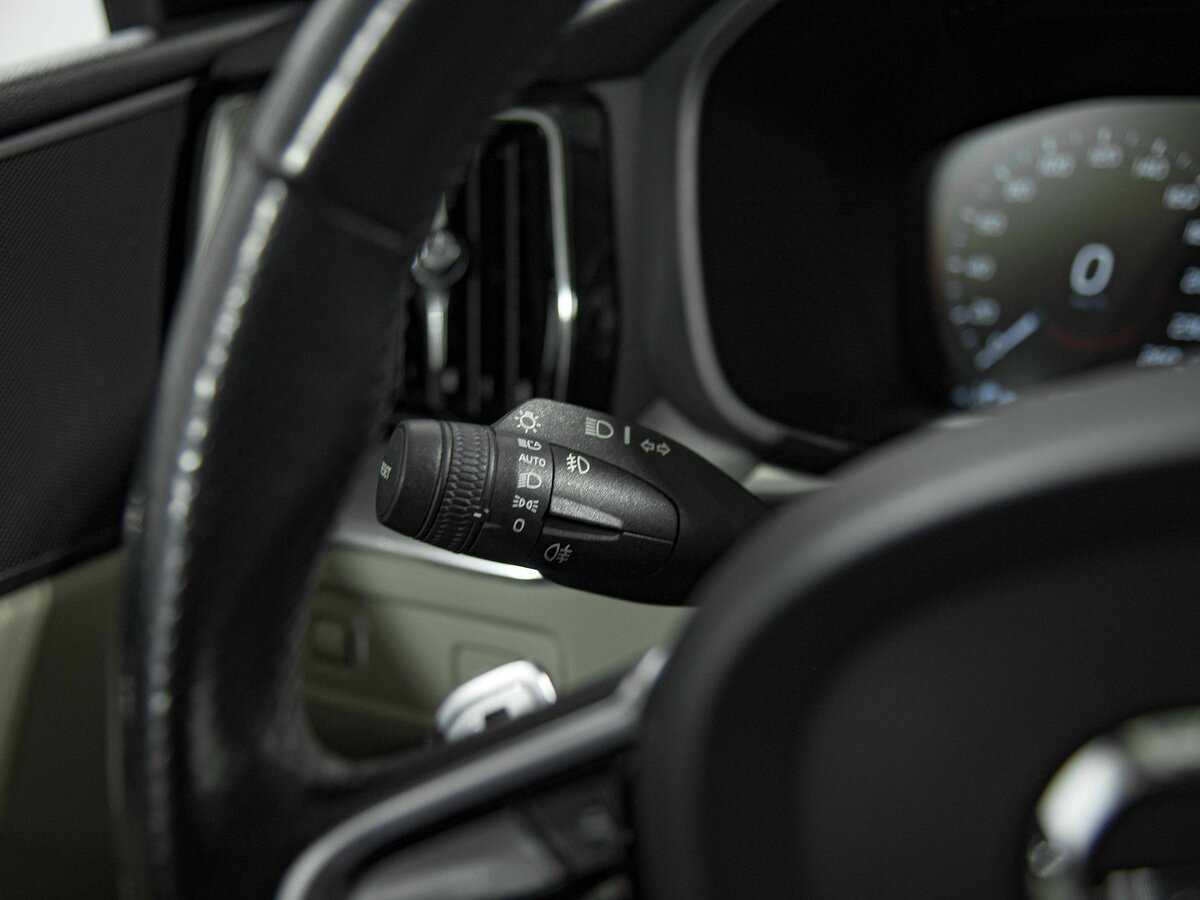 Купить Volvo XC60, 2017, 118 242 км, фото №8