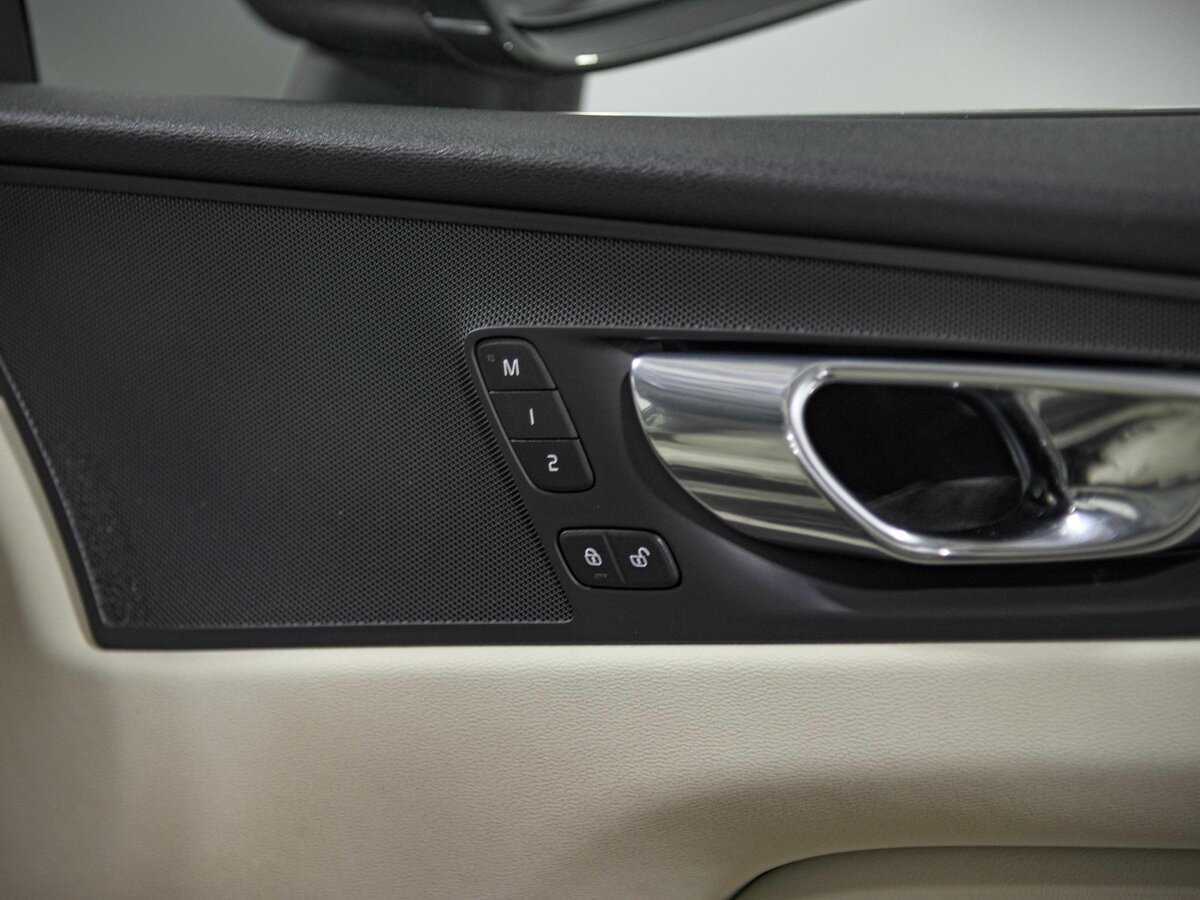 Купить Volvo XC60, 2017, 118 242 км, фото №24