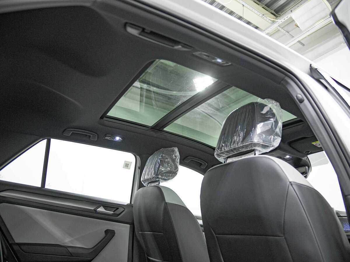 Купить Volkswagen T-Roc, 2024, 46 км, фото №19