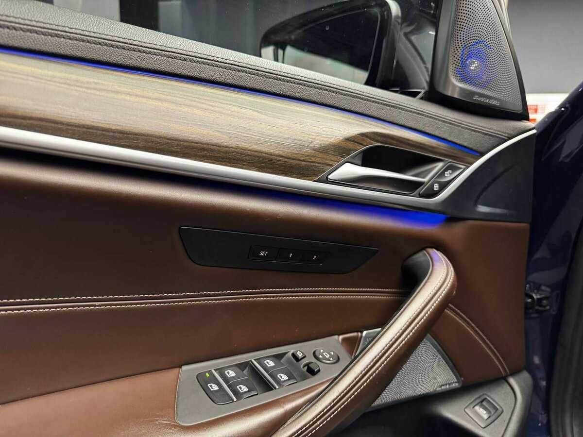 Купить BMW 5 серии 530d xDrive, 2018, 131 782 км, фото №17