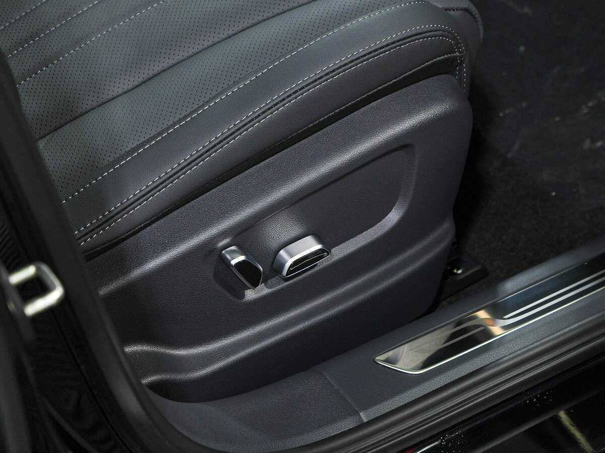 Купить Hongqi H5, 2024, 118 км, фото №21