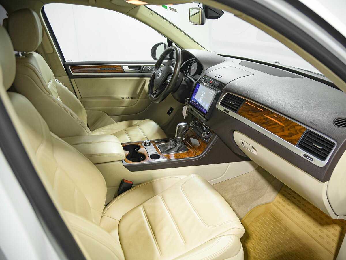 Купить Volkswagen Touareg, 2013, 211 283 км, фото №18