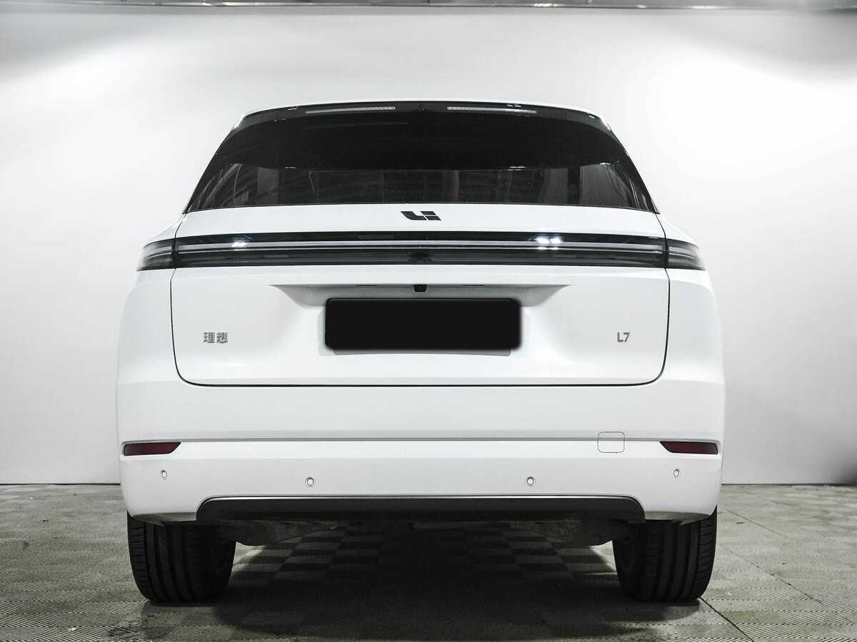 Купить LiXiang L7 42.8 kWh, 2024, 40 км, фото №5