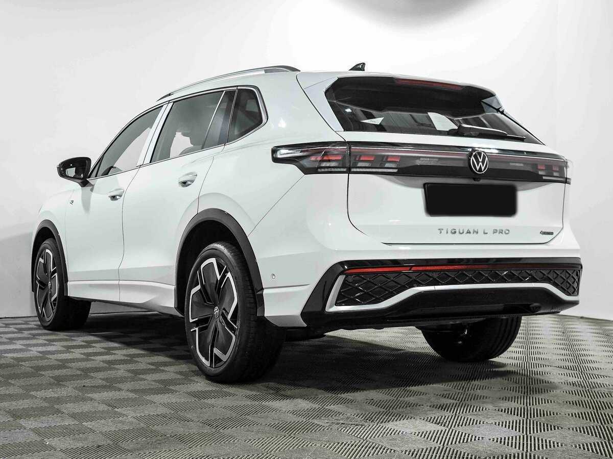Купить Volkswagen Tiguan L Pro, 2024, 48 км, фото №5