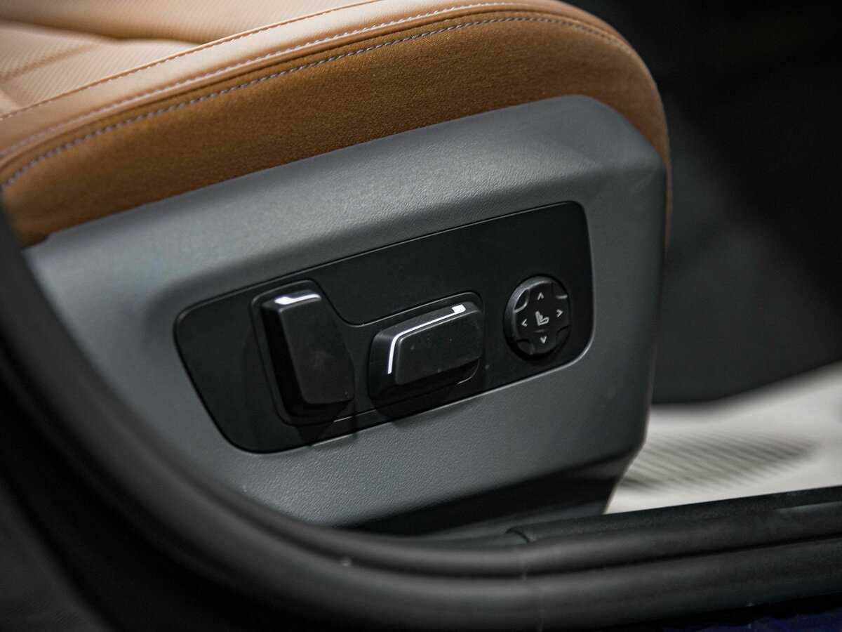 Купить BMW 5 серии Long 530Li, 2024, 35 км, фото №28