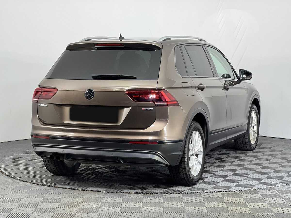 Купить Volkswagen Tiguan, 2018, 160 434 км, фото №4