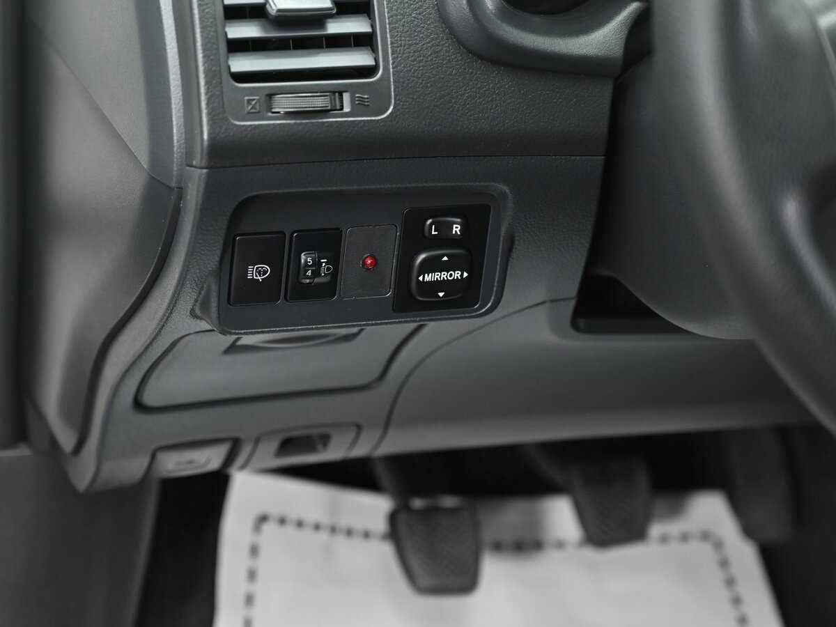 Купить Toyota Corolla, 2010, 166 500 км, фото №8