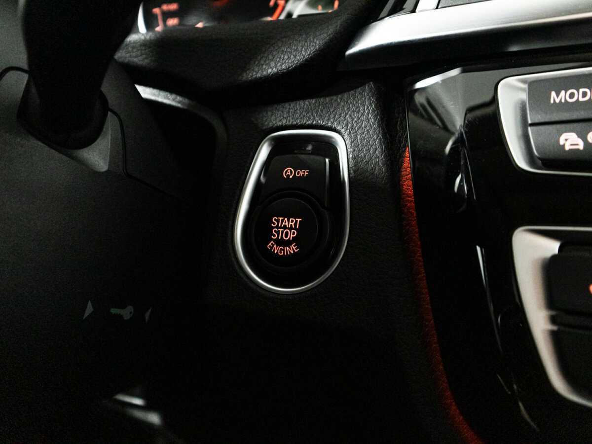 Купить BMW 3 серии 318i, 2018, 65 895 км, фото №19