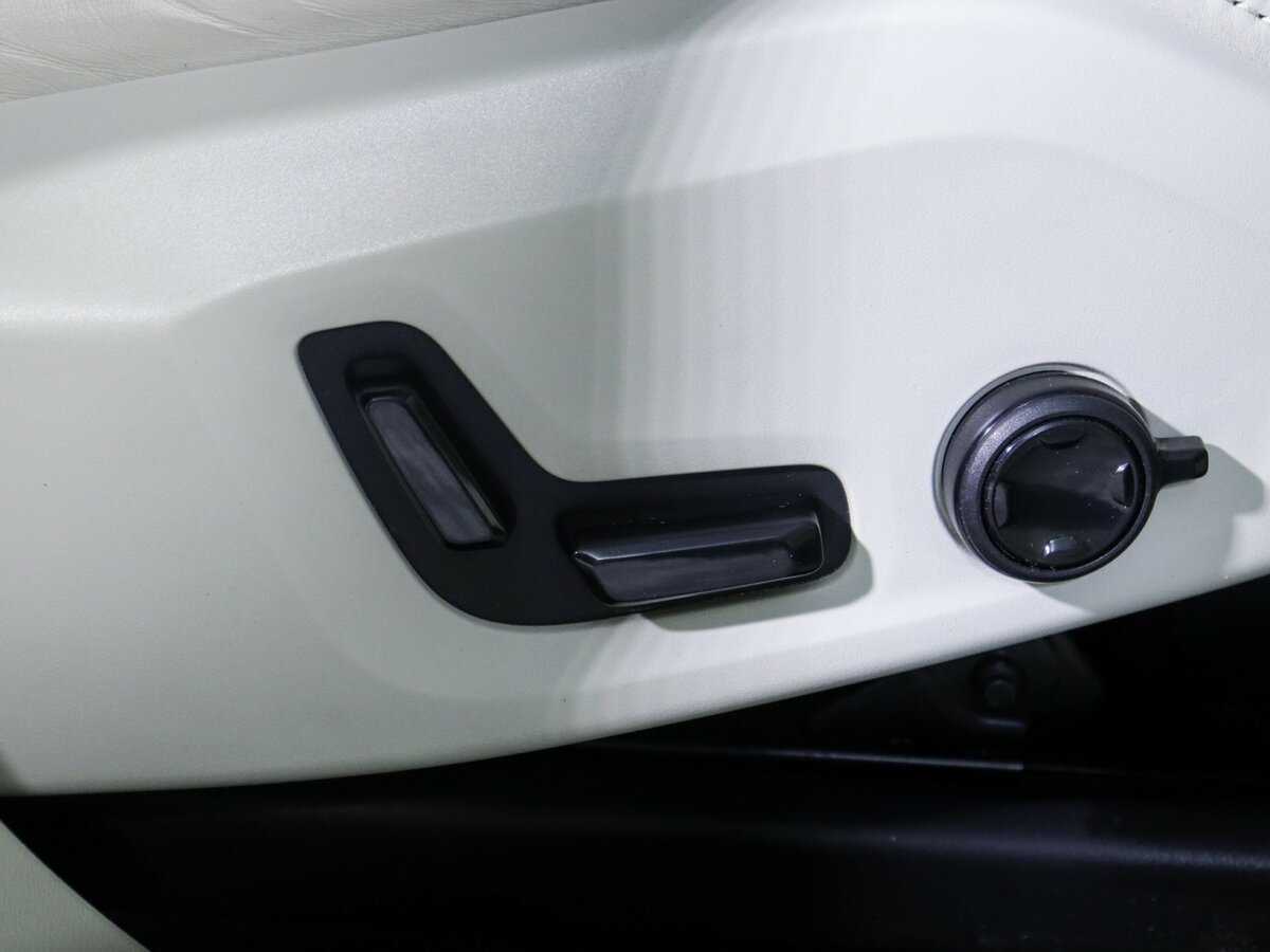 Купить Volvo XC60, 2017, 92 162 км, фото №15