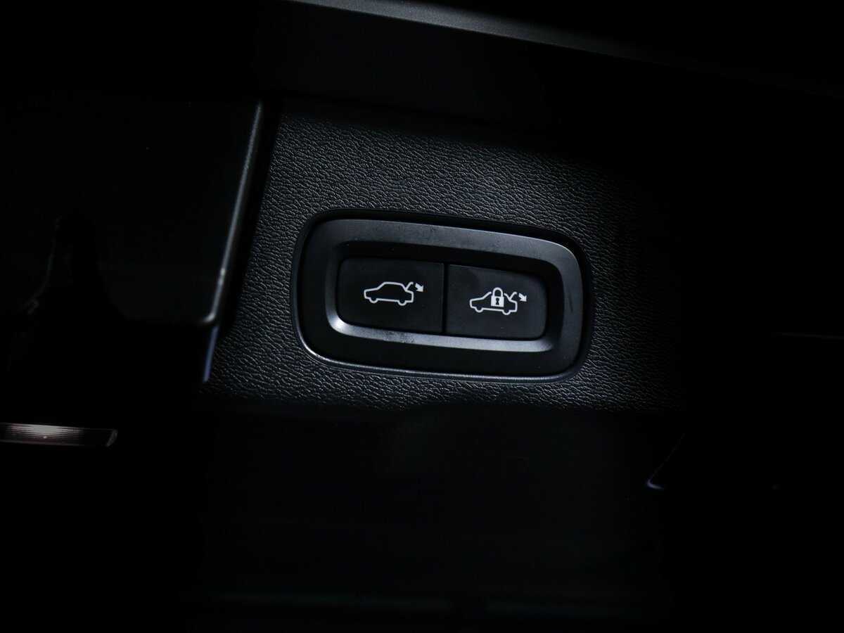 Купить Volvo XC60, 2019, 70 430 км, фото №15