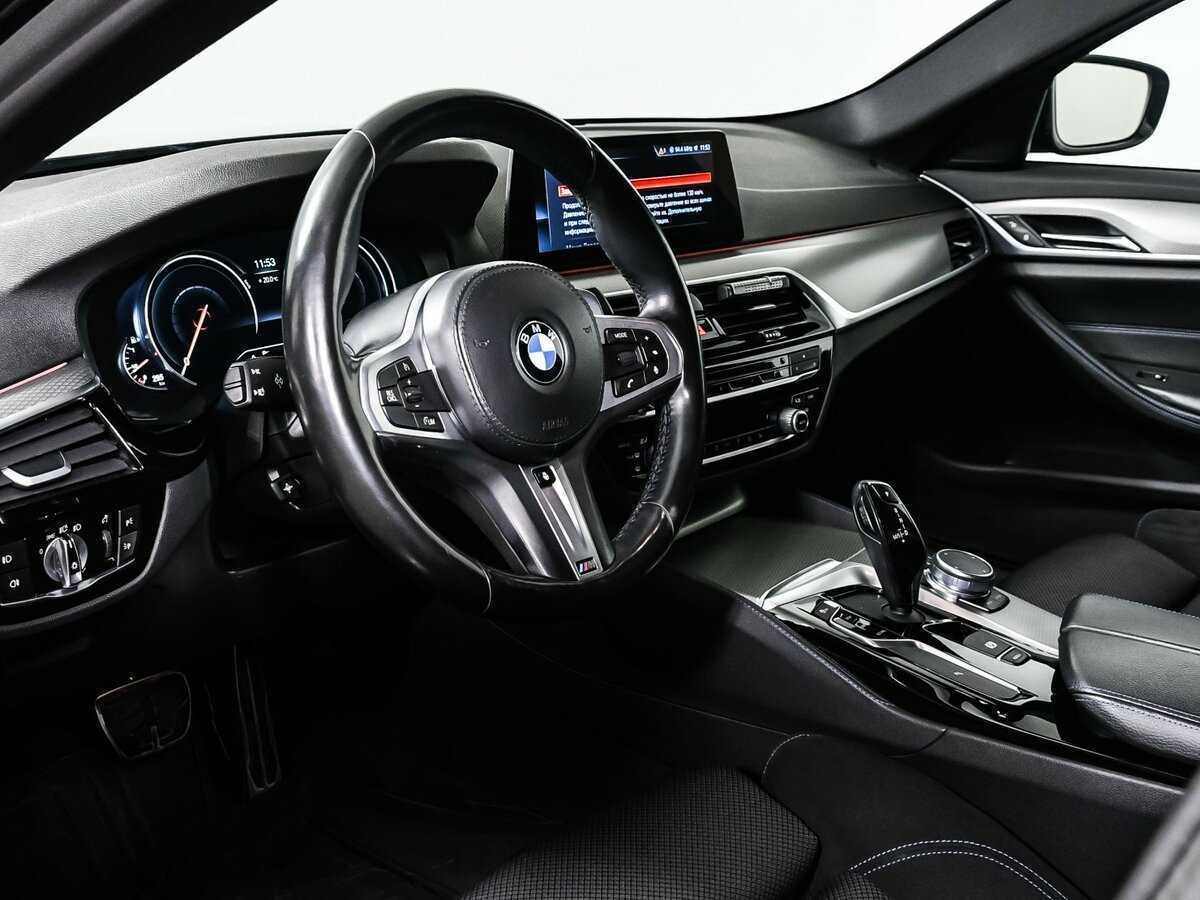 Купить BMW 5 серии 530i xDrive, 2017, 93 151 км, фото №12