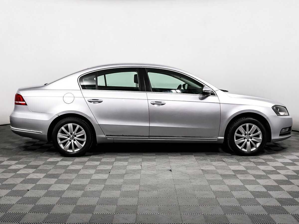 Купить Volkswagen Passat, 2011, 229 000 км, фото №4
