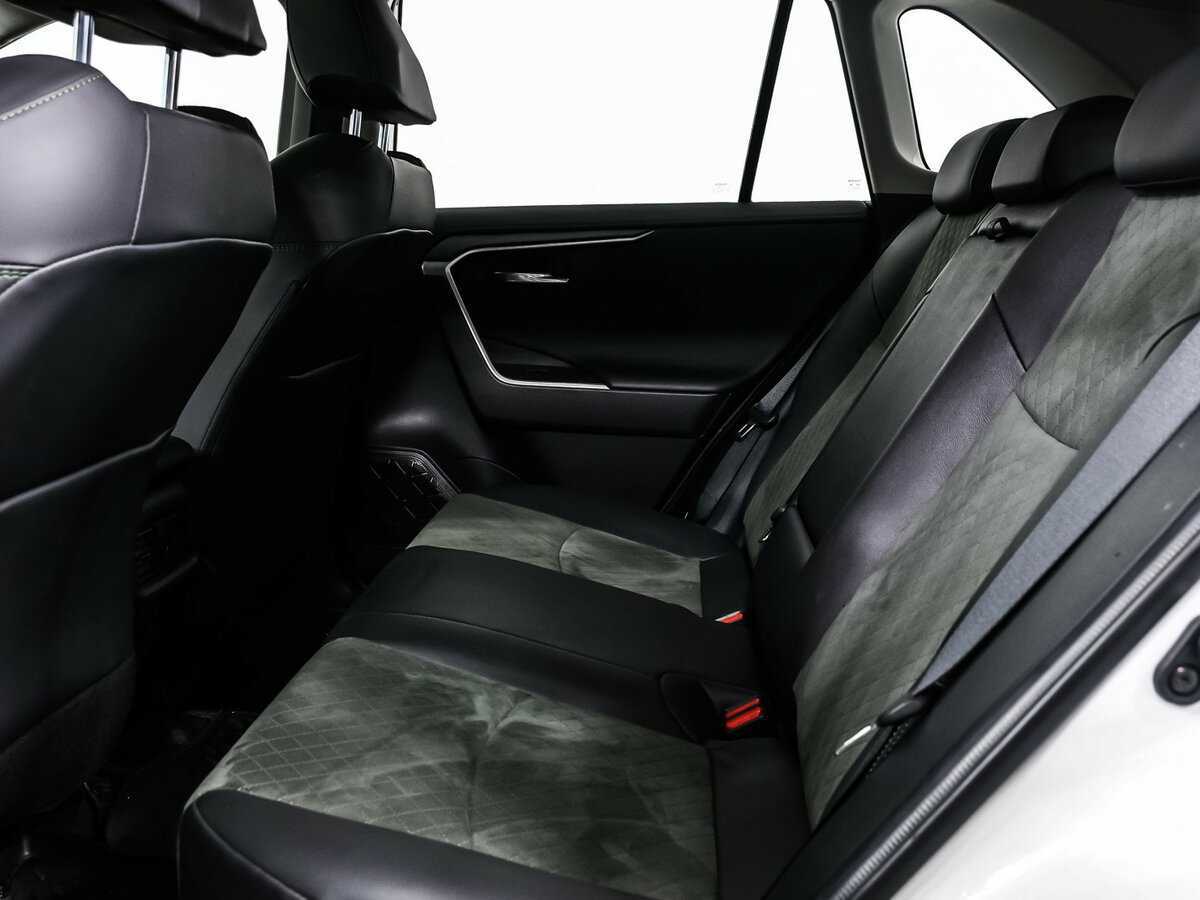 Купить Toyota RAV4, 2023, 12 411 км, фото №13