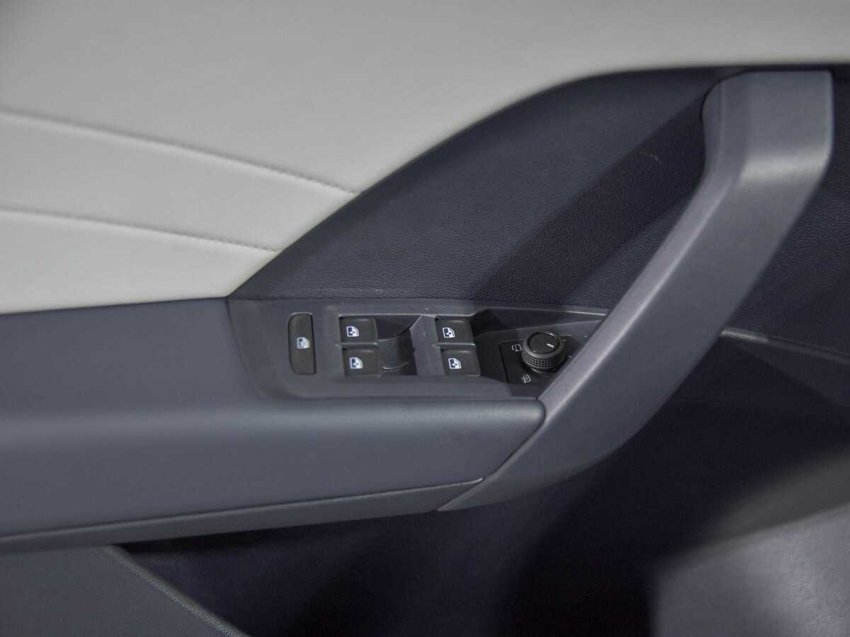 Купить Volkswagen Tharu, 2023, 3 013 км, фото №12