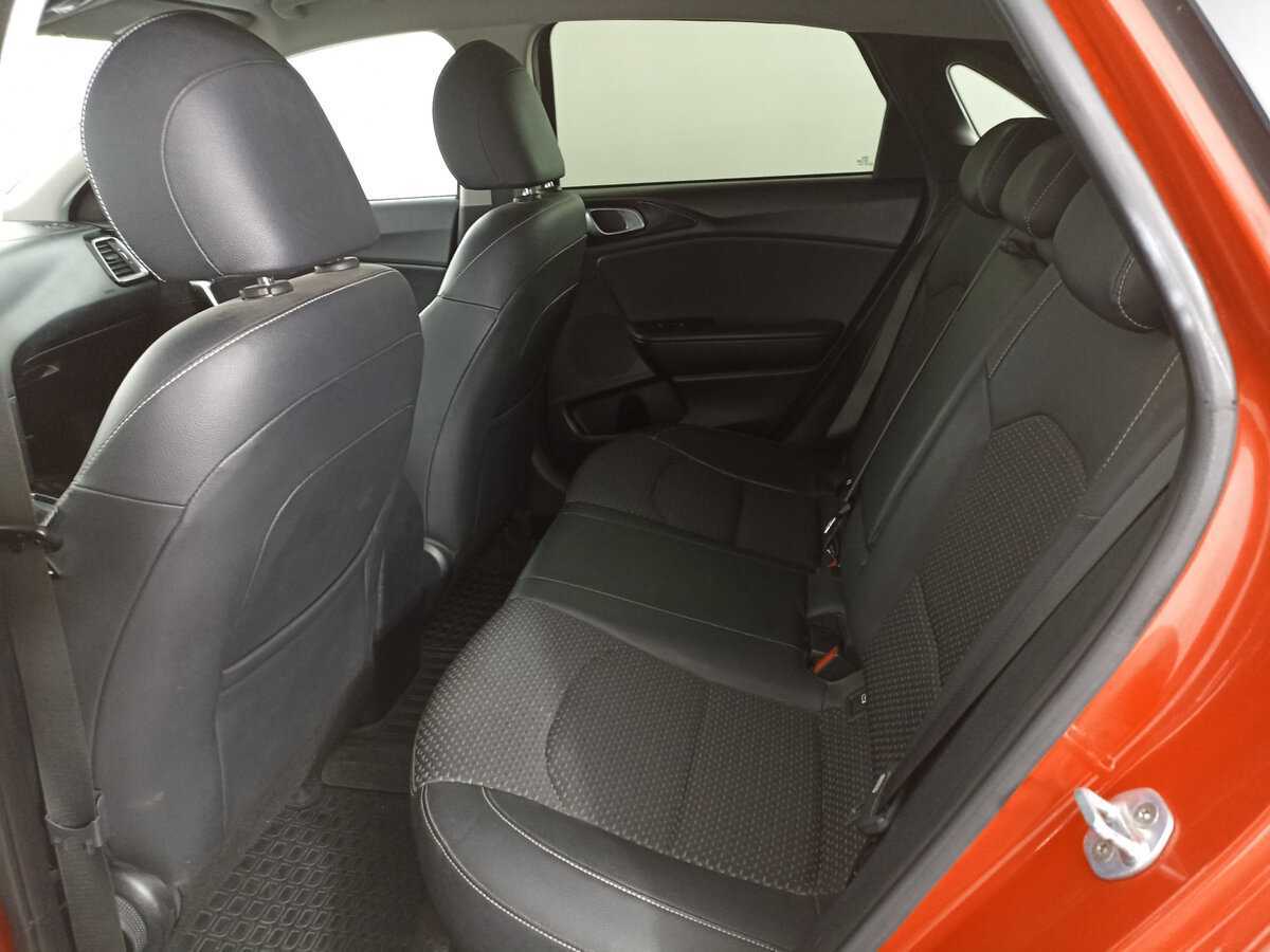 Купить Kia Ceed, 2018, 115 763 км, фото №9