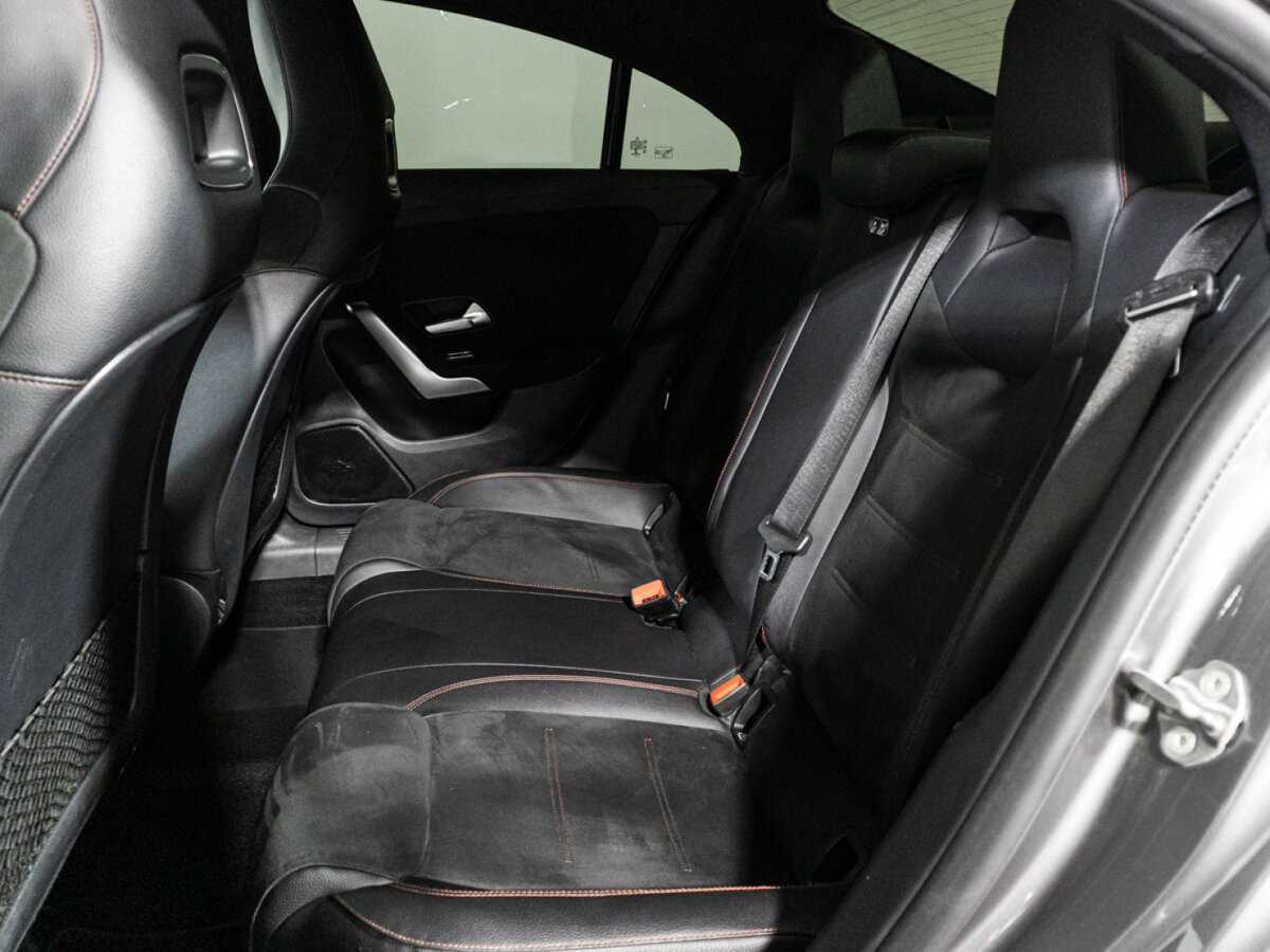 Купить Mercedes-Benz CLA 200, 2019, 116 821 км, фото №7