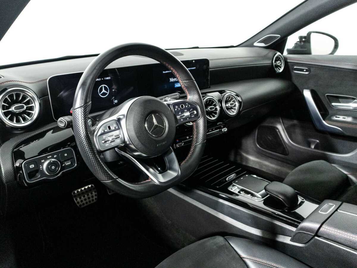 Купить Mercedes-Benz CLA 200, 2019, 116 821 км, фото №8