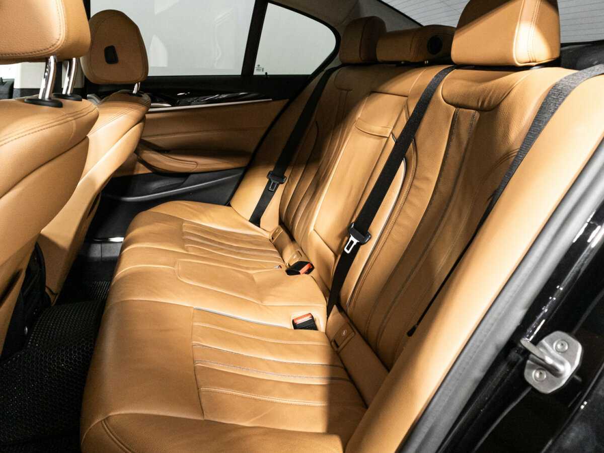 Купить BMW 5 серии 520i, 2019, 91 810 км, фото №9