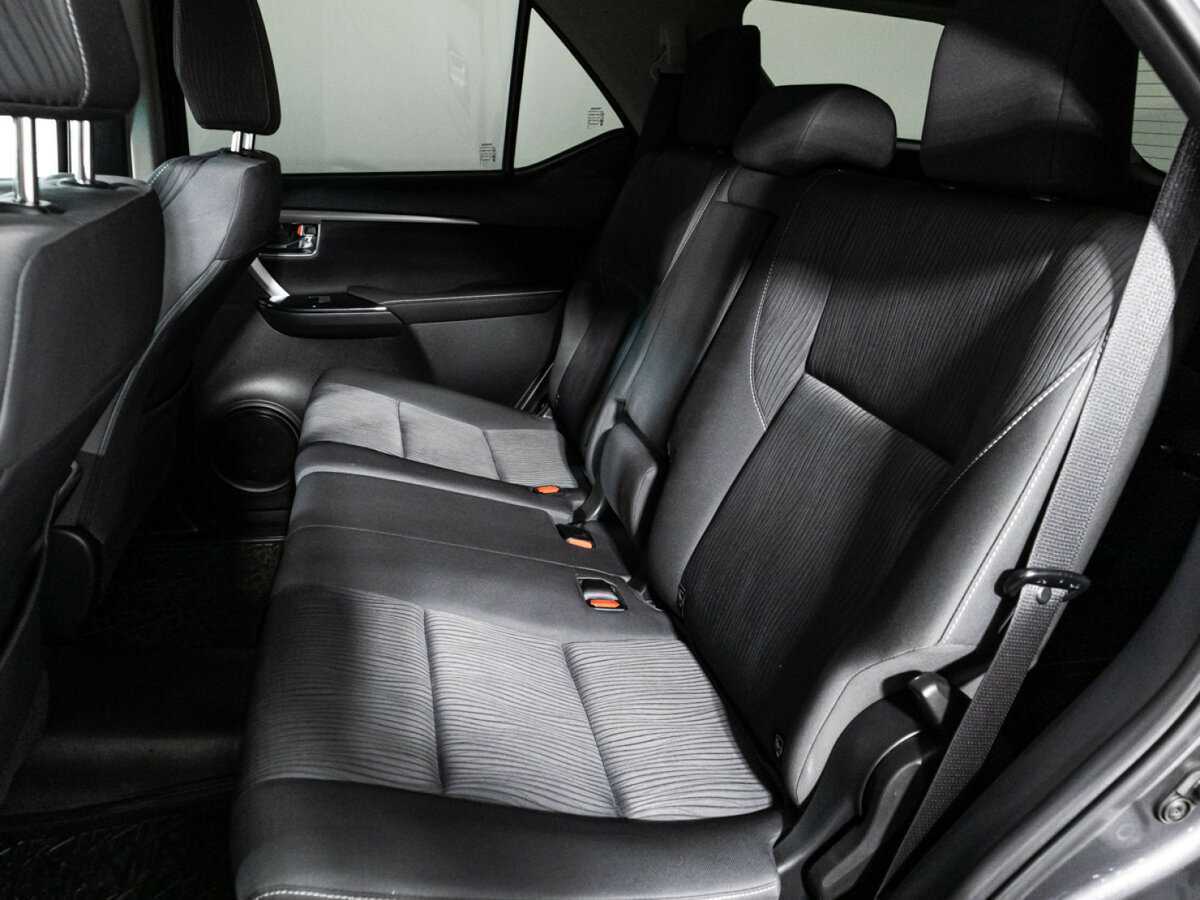Купить Toyota Fortuner, 2020, 72 000 км, фото №10