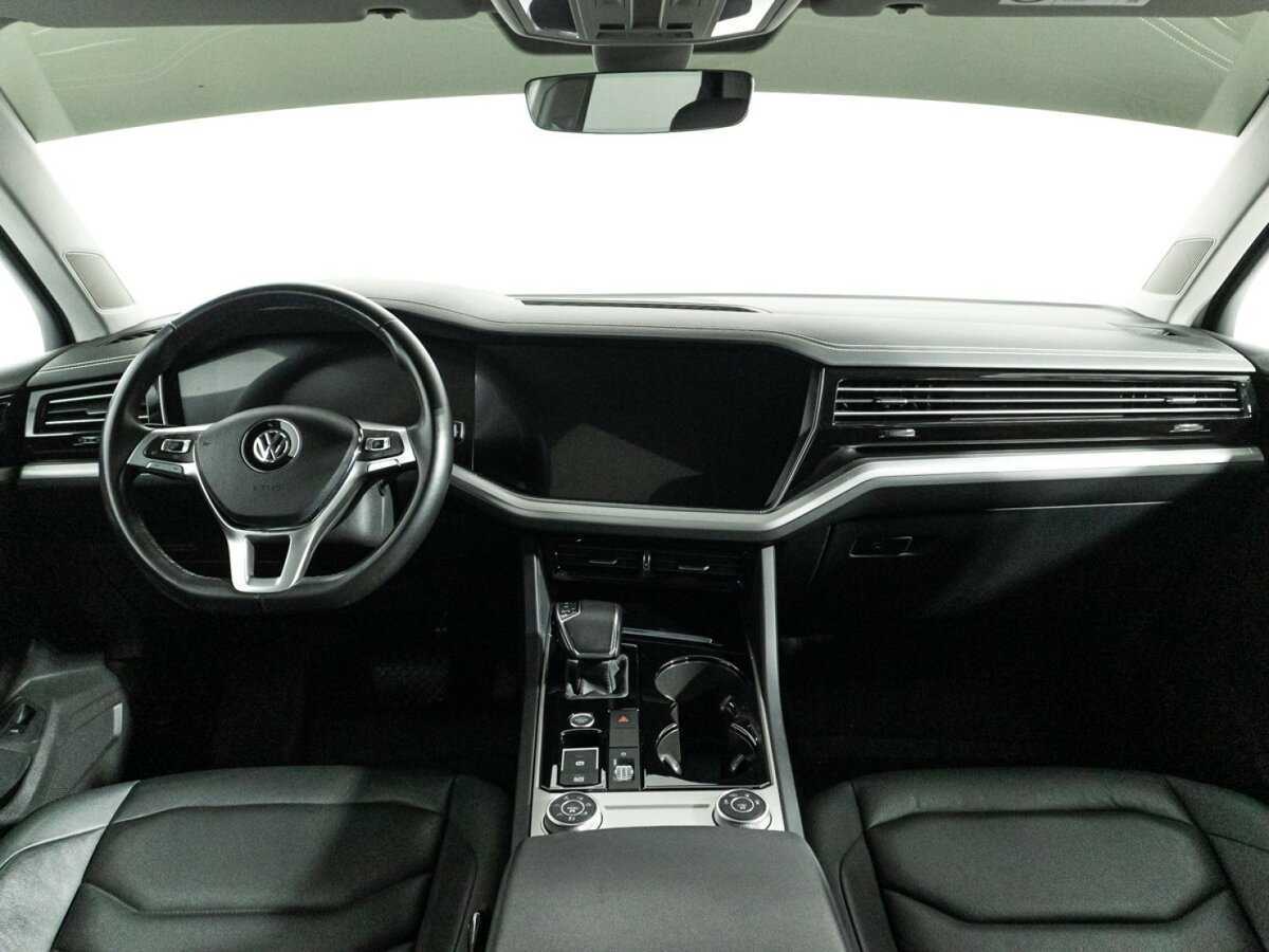 Купить Volkswagen Touareg, 2019, 97 163 км, фото №12