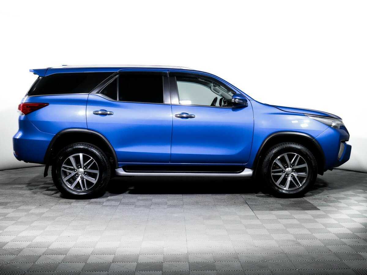 Купить Toyota Fortuner, 2018, 268 350 км, фото №4
