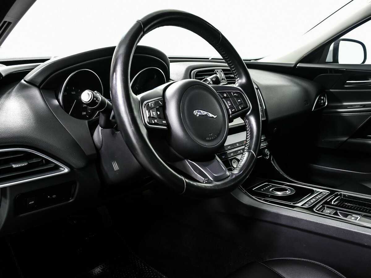 Купить Jaguar XE, 2018, 63 266 км, фото №12