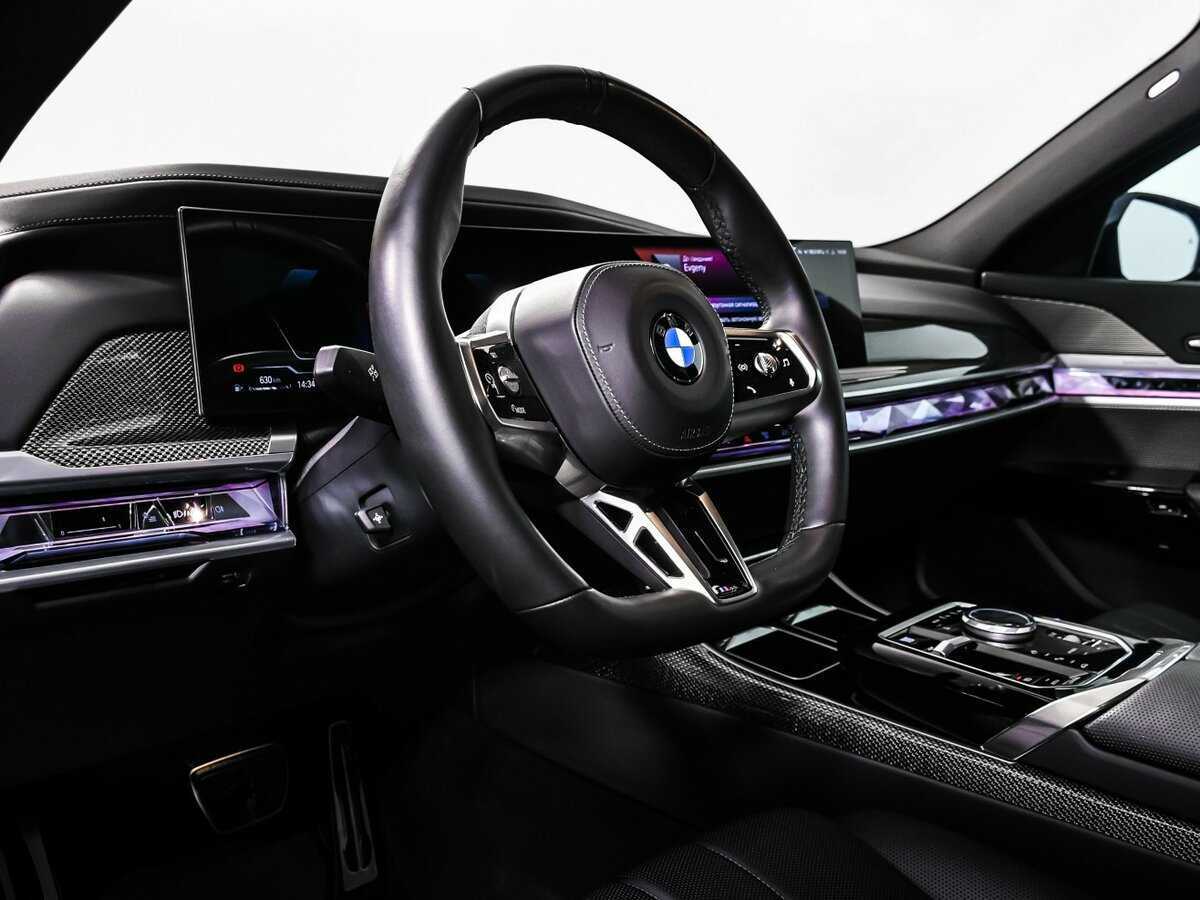 Купить BMW 7 серии 740d xDrive, 2023, 22 205 км, фото №13