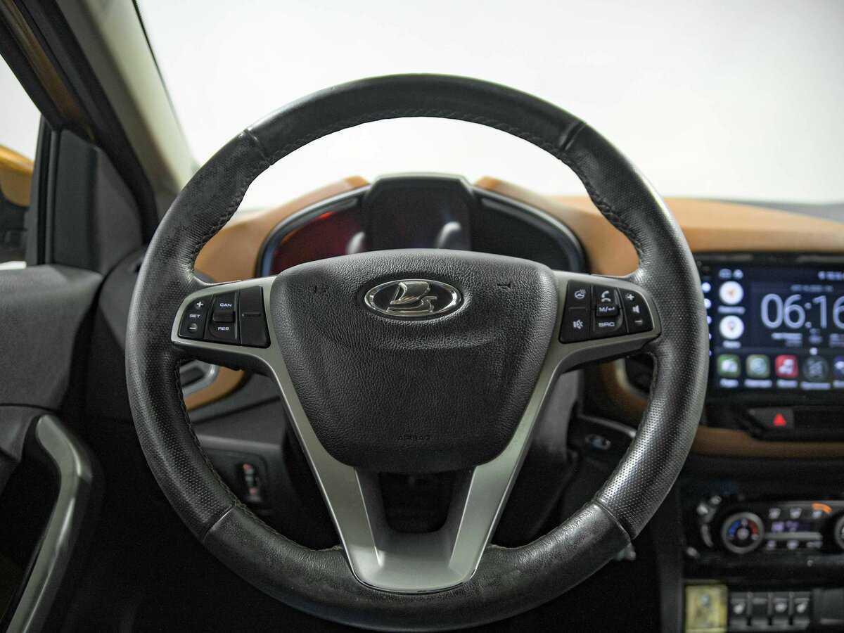 Купить Lada (ВАЗ) XRAY Cross, 2021, 56 300 км, фото №8