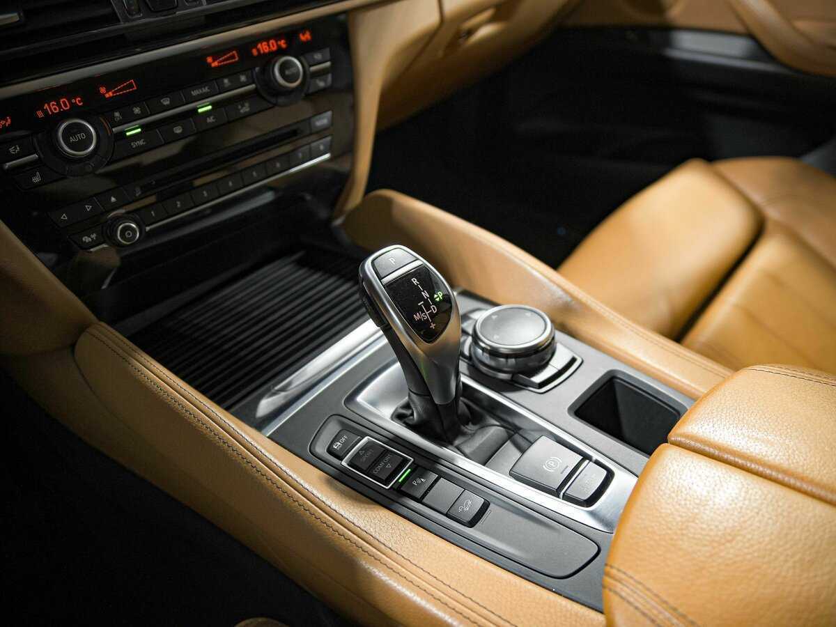 Купить BMW X6 35i, 2016, 171 990 км, фото №13