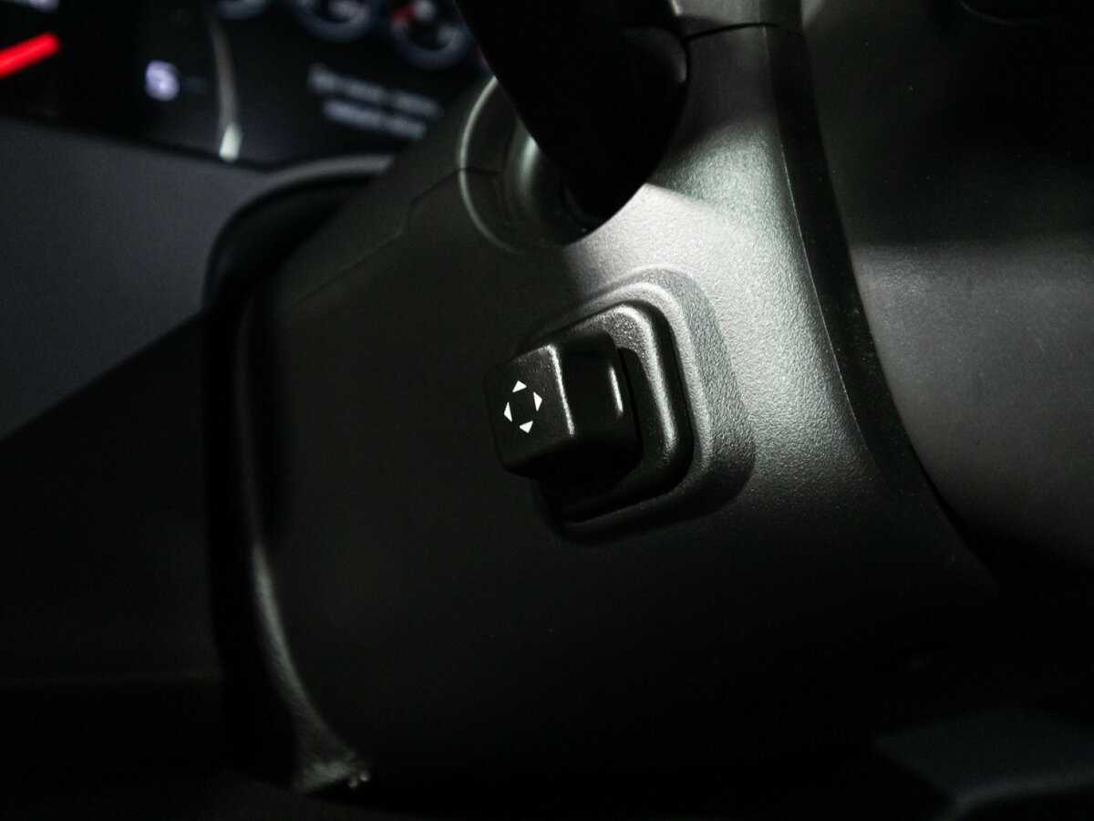 Купить Chevrolet Tahoe, 2019, 120 620 км, фото №24