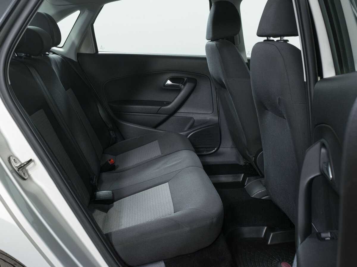 Купить Volkswagen Polo, 2011, 269 667 км, фото №9