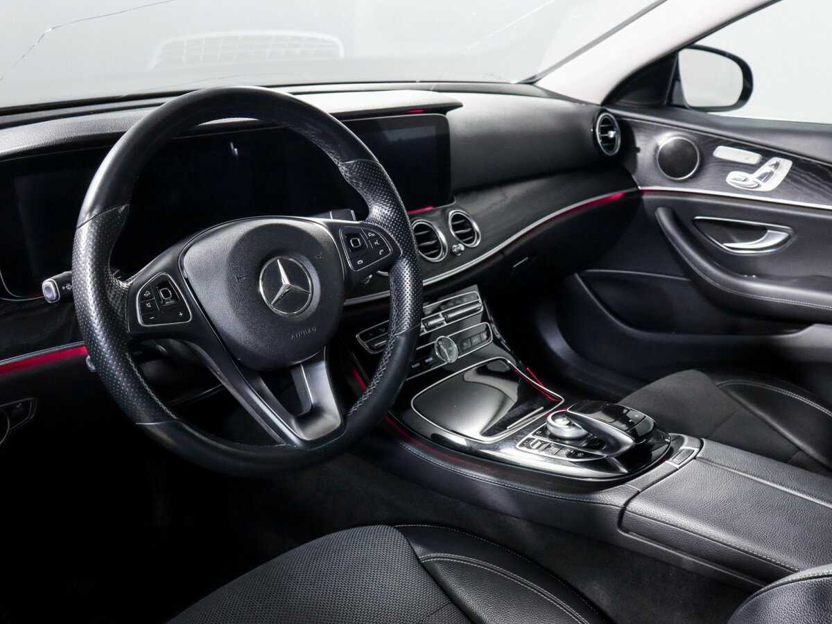 Купить Mercedes-Benz E-Класс 300, 2017, 133 588 км, фото №14