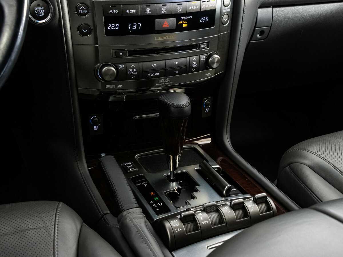 Купить Lexus LX 570, 2008, 165 110 км, фото №11