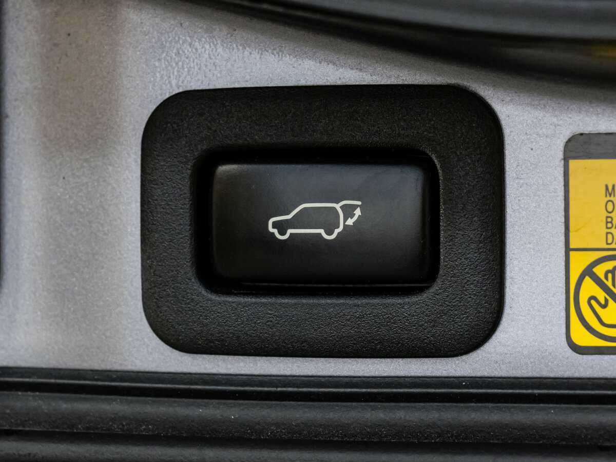 Купить Lexus LX 570, 2008, 165 110 км, фото №30