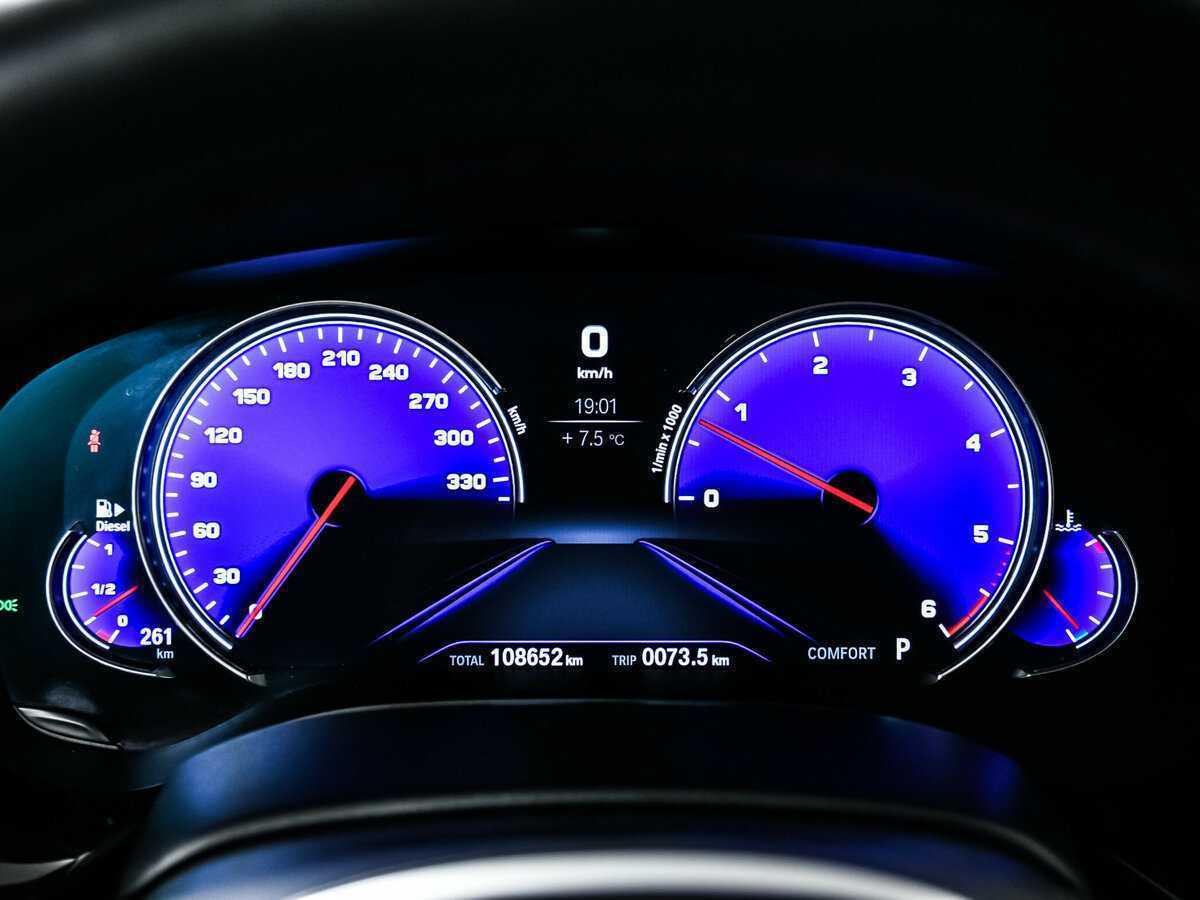 Купить BMW 5 серии 530d xDrive, 2018, 107 000 км, фото №10