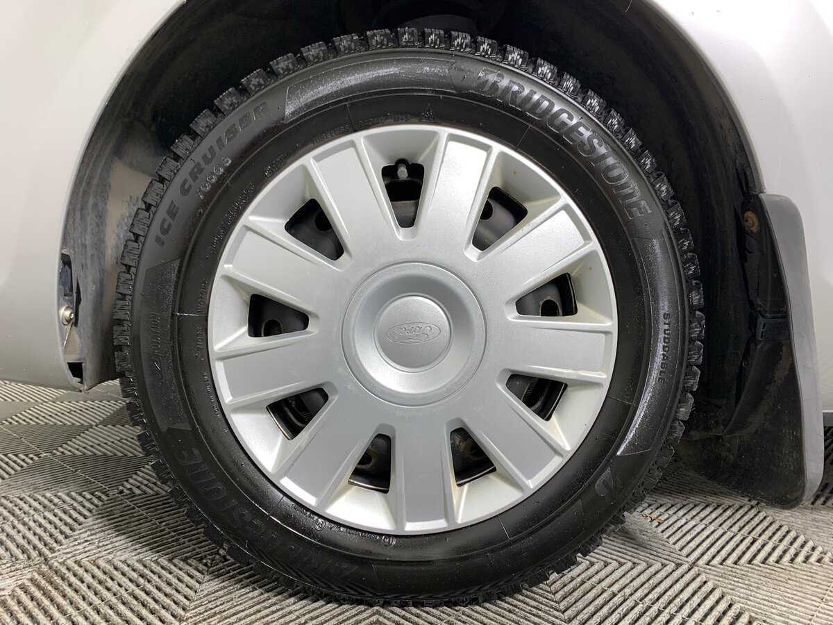 Купить Ford Focus, 2011, 227 478 км, фото №9