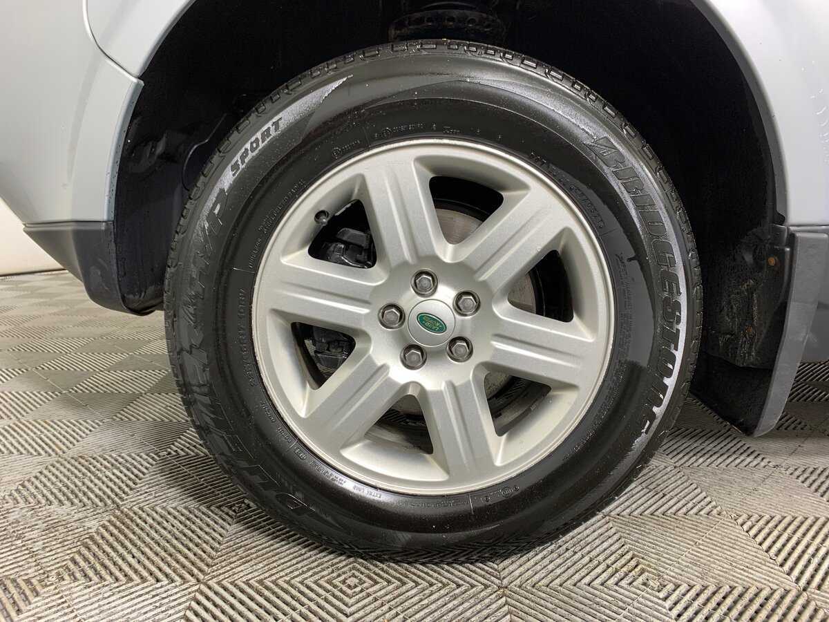 Купить Land Rover Freelander, 2009, 206 289 км, фото №9