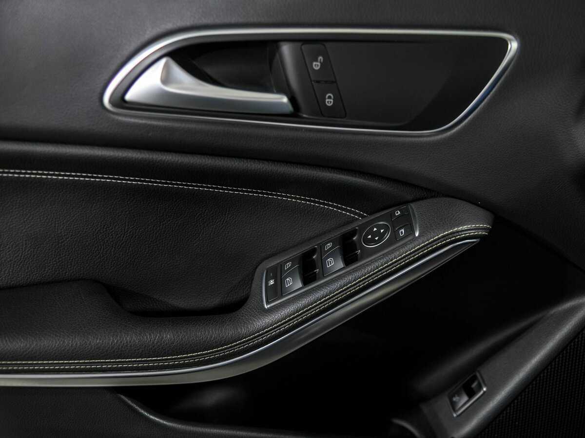 Купить Mercedes-Benz GLA 200, 2016, 110 932 км, фото №13