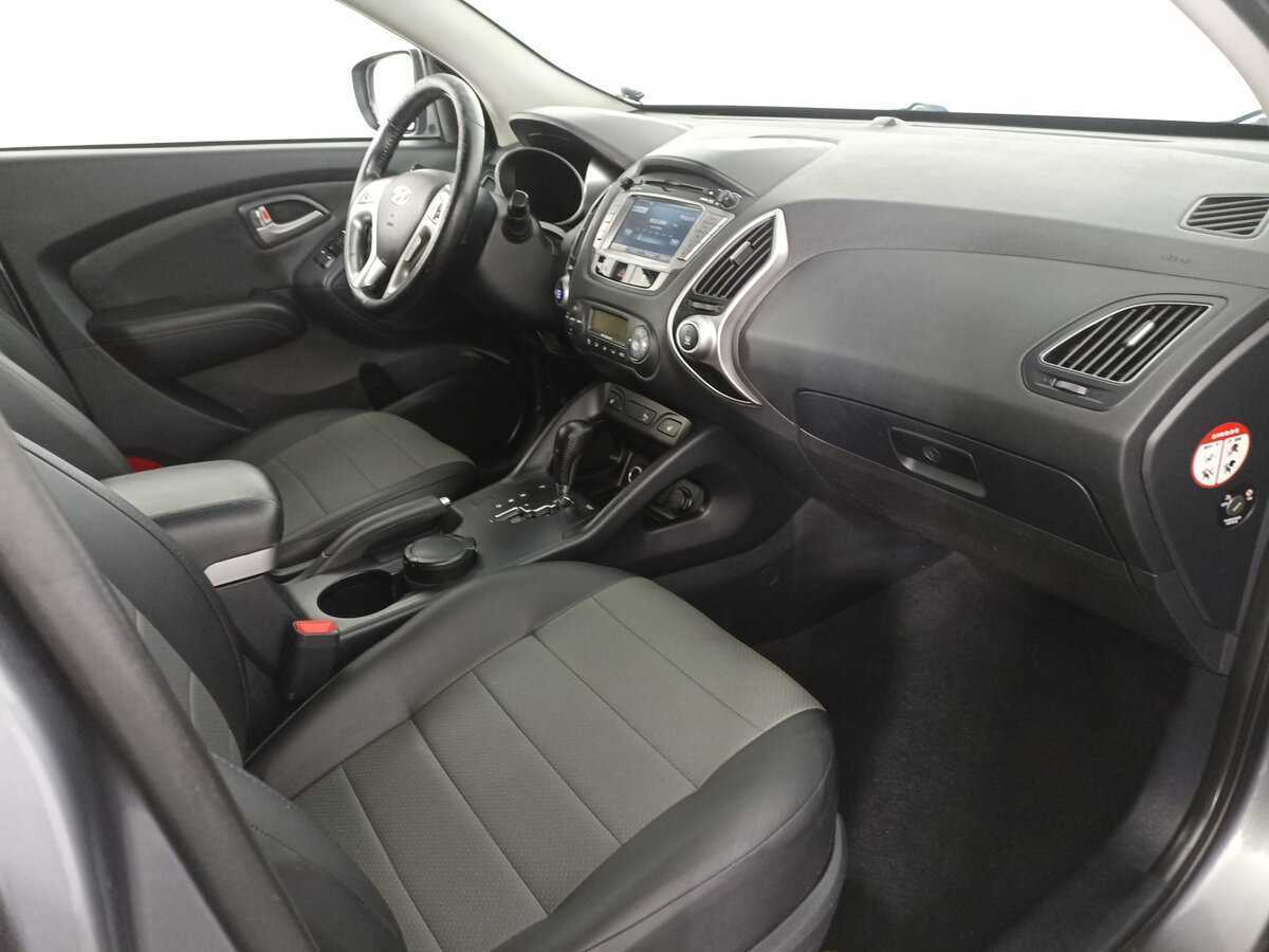 Купить Hyundai ix35, 2011, 197 609 км, фото №9