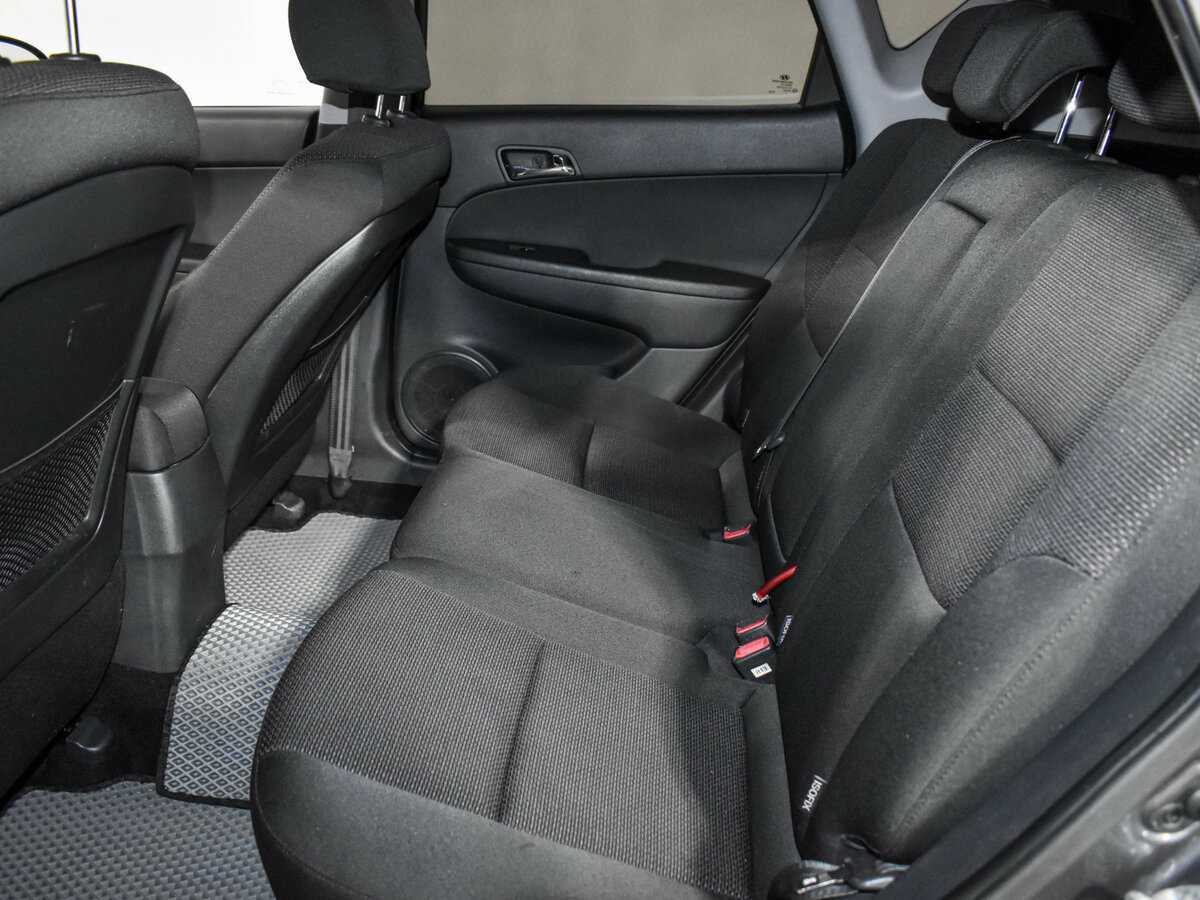 Купить Hyundai i30, 2009, 194 410 км, фото №10