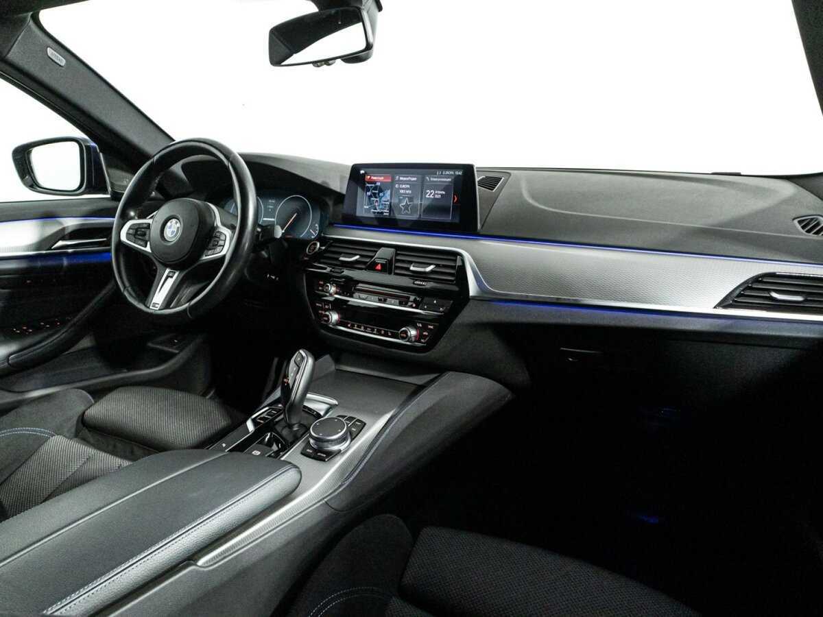 Купить BMW 5 серии 530i xDrive, 2019, 76 133 км, фото №9