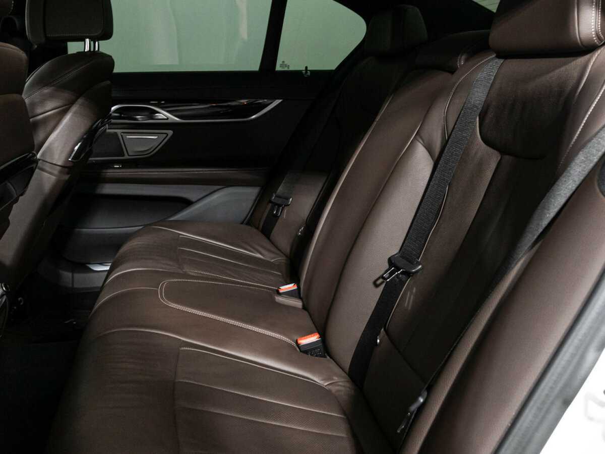 Купить BMW 7 серии Long 730Ld xDrive, 2017, 62 860 км, фото №10