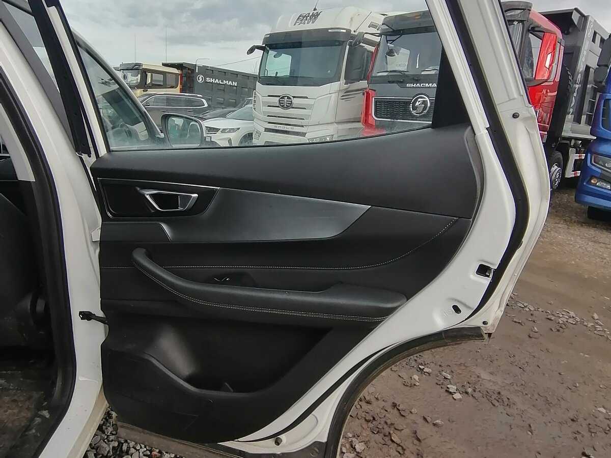 Купить Chery Tiggo 4 Pro, 2023, 99 536 км, фото №14