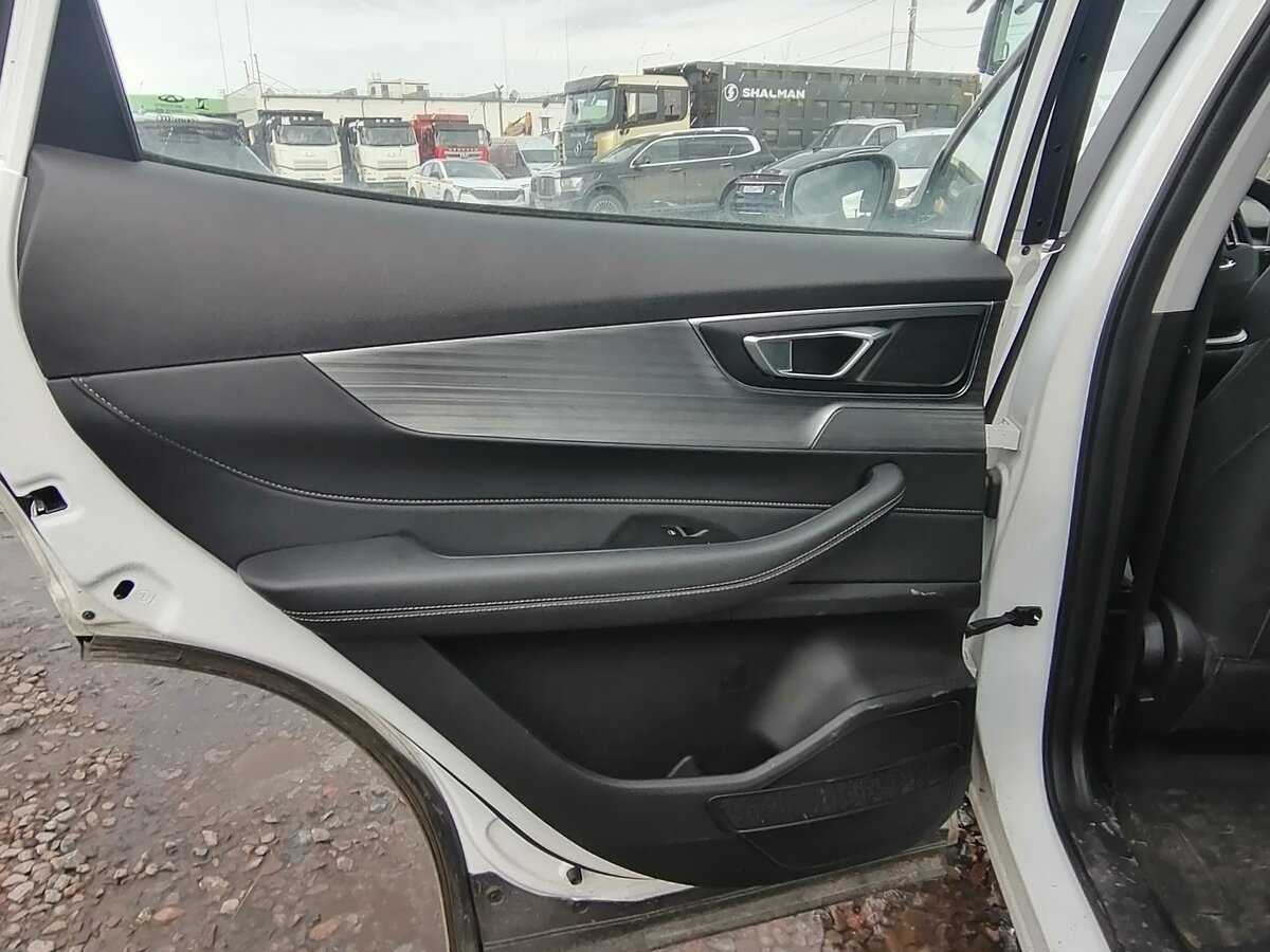 Купить Chery Tiggo 4 Pro, 2023, 99 536 км, фото №17