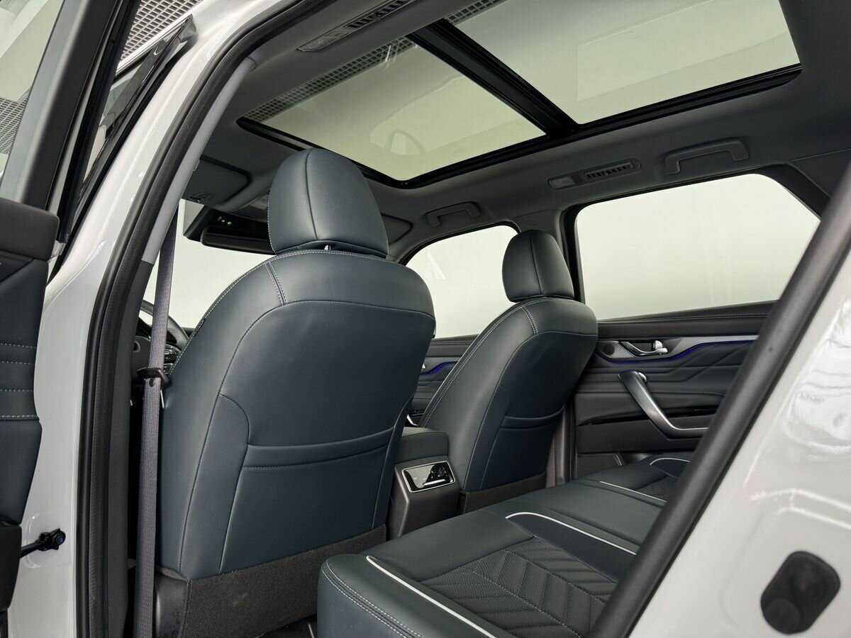 Купить Changan CS95, 2023, 3 633 км, фото №16