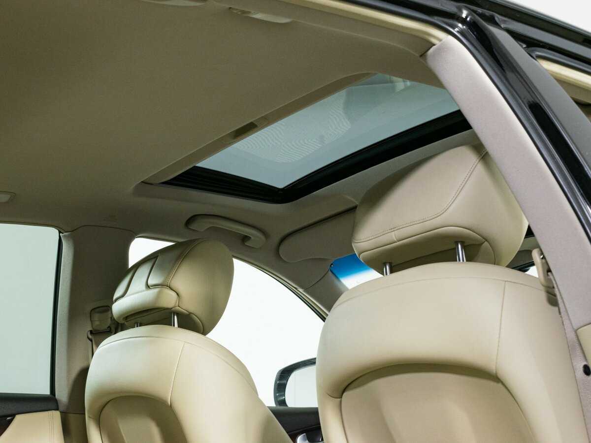 Купить Infiniti QX50, 2016, 111 928 км, фото №11