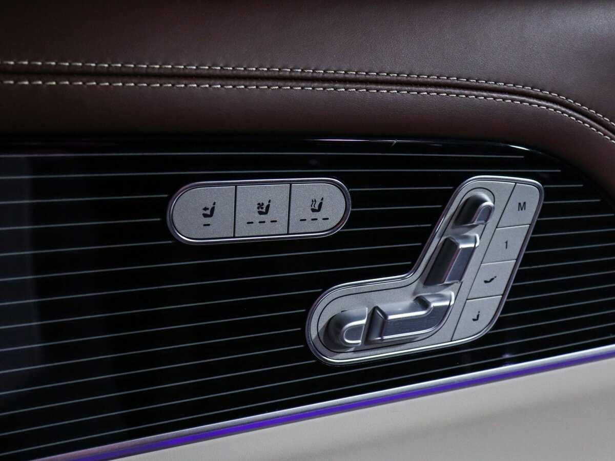 Купить Mercedes-Benz Maybach GLS 600, 2020, 91 503 км, фото №19