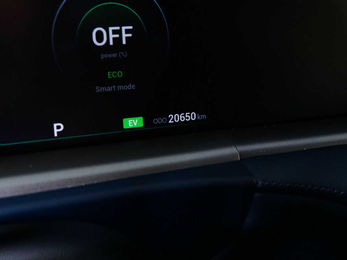 Купить Voyah Free, 2023, 20 100 км, фото №8